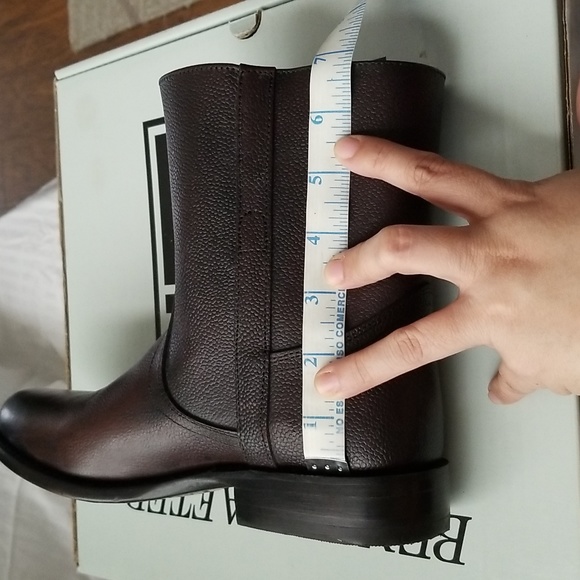 Frye Wyatt Short Boots - Picture 6 of 6